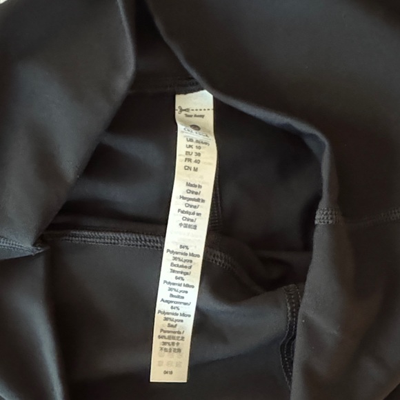 CRZ YOGA 7/8 leggings NWOT - Picture 4 of 7